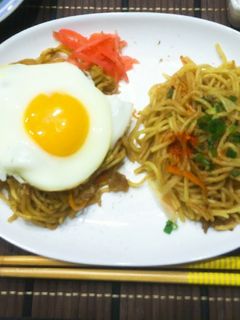 ソース焼きそば(左)-レシピのメイン写真
