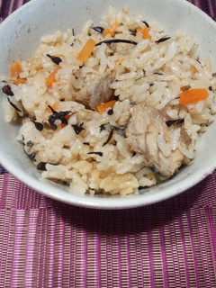 栄養たっぷり♪2歳児パクパクさば御飯-レシピのメイン写真