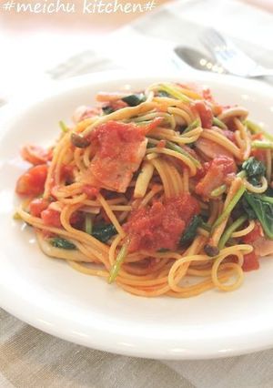 ほうれん草ベーコンしめじのトマトパスタ♪-レシピのメイン写真