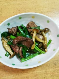 しめじ入りレバニラ炒め♪-レシピのメイン写真