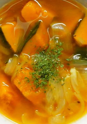 簡単♪かぼちゃと玉ねぎのコンソメスープ❀-レシピのメイン写真
