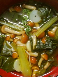 簡単 朝食♬小松菜となめこ山菜のお吸い物-レシピのメイン写真
