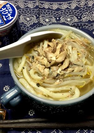 水煮缶の旨味が活きた あったか〜いうどん-レシピのメイン写真