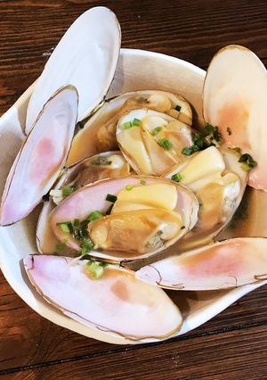 噛むほど旨い♡白貝のバターポン酢酒蒸し-レシピのメイン写真