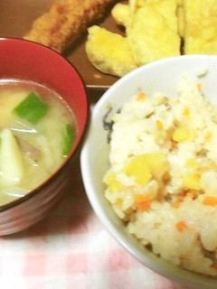 味噌汁にヨーグルト-レシピのメイン写真