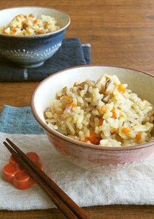 お弁当にも♪具だくさん☆炊き込みご飯-レシピのメイン写真