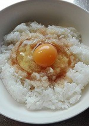 さっぱりビタミンたっぷり☆淡雪卵かけご飯-レシピのメイン写真