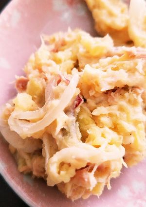 おかずになるさつまいもサラダ-レシピのメイン写真