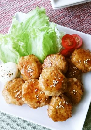 蓮根シャキシャキ♪豆腐入り鶏つくね-レシピのメイン写真