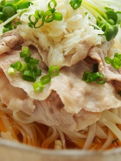 らっきょうと豚しゃぶのさっぱりざるうどん-レシピのメイン写真