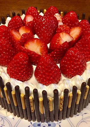 ポッキーストライプのケーキ-レシピのメイン写真
