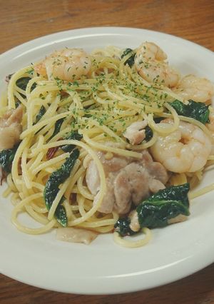 鶏肉とエビのスピナッチパスタ-レシピのメイン写真