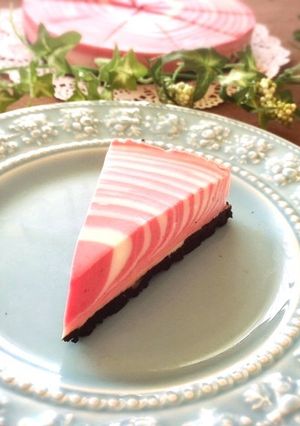 ☆赤いゼブラケーキ☆-レシピのメイン写真