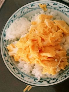 お手軽!スクランブルエッグごはん❤-レシピのメイン写真