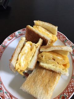 厚焼き玉子サンドイッチ-レシピのメイン写真