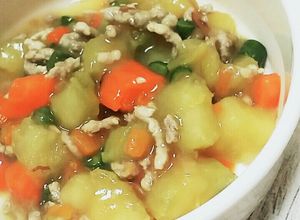 離乳食後期＊さつまいもと豚挽き肉の煮物-レシピのメイン写真