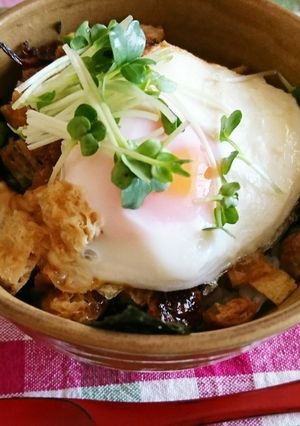一人ご飯にも♡生姜風味の目玉焼き丼-レシピのメイン写真