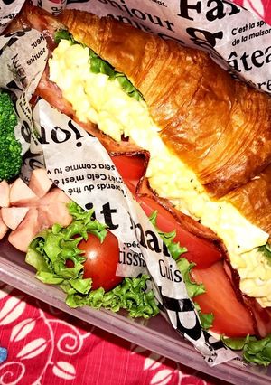クロワッサンサンドのお弁当-レシピのメイン写真