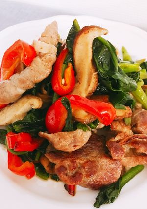 ツルムラサキと豚肉の野菜炒め-レシピのメイン写真