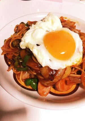 ピリ辛こってり大人ナポリタン-レシピのメイン写真