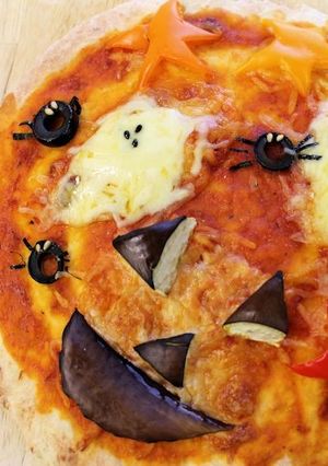 おばけ大集合のハロウィンピザ-レシピのメイン写真