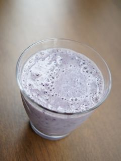 バナナ・ブルーベリー・きな粉のスムージー-レシピのメイン写真