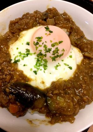 ナスカレーON卵-レシピのメイン写真