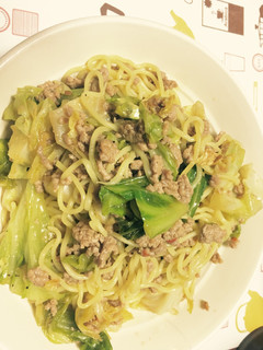新感覚?!ひき肉のピリ辛中華風焼きそば-レシピのメイン写真