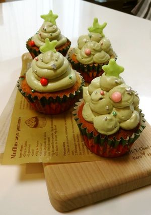 ツリーカップケーキ★クリスマスに-レシピのメイン写真