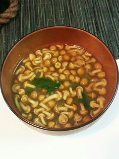 なめことつるむらさきの味噌汁-レシピのメイン写真