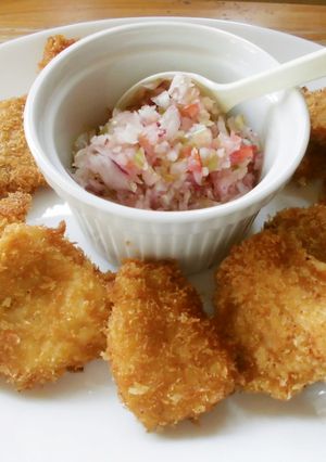 サルサで食べる、ひと口チキンカツ！-レシピのメイン写真