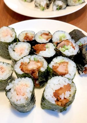 子供大好き♪から揚げとツナマヨ細巻き-レシピのメイン写真