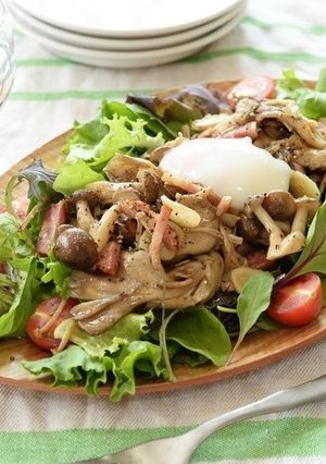 いろいろきのこのホットサラダ-レシピのメイン写真
