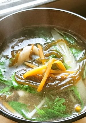 沖縄風な野菜のお汁-レシピのメイン写真
