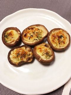 しいたけのマヨネーズ焼き 簡単おつまみ-レシピのメイン写真