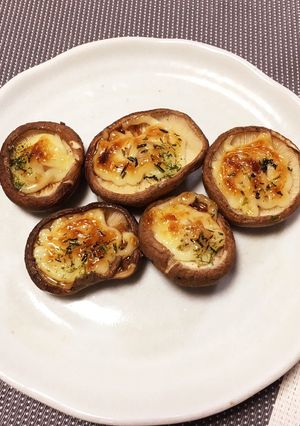 しいたけのマヨネーズ焼き 簡単おつまみ-レシピのメイン写真