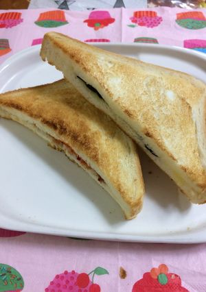 キムチとチーズ2種のトーストサンド-レシピのメイン写真