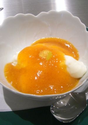 もちもち杏仁豆腐＊柿ソースで！-レシピのメイン写真
