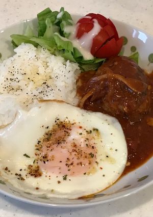 余ったハンバーグ、デミトマのロコモコ丼！-レシピのメイン写真