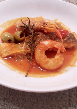 鯛とエビの赤いアクアパッツァ-レシピのメイン写真