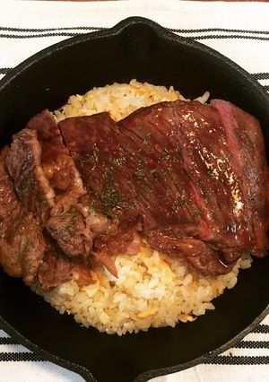 鉄板ステーキ炒飯-レシピのメイン写真