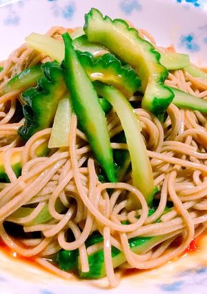 ゴーヤとキュウリのどっ唐(どっから)蕎麦-レシピのメイン写真