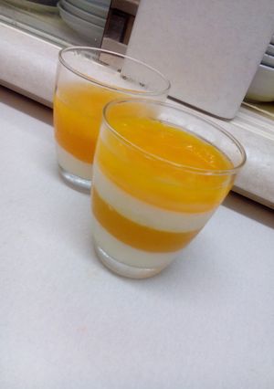 [しましま]オレンジとミルクのゼリー-レシピのメイン写真