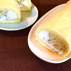 รูปของ 茹で栗で♪マロンクリーム☆ロールケーキ