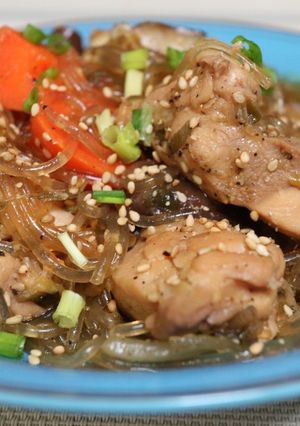 鶏肉と春雨の醤油煮込み 韓国家庭料理-レシピのメイン写真