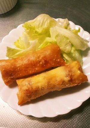 ジューシー♪ミニトマトとチーズの春巻き-レシピのメイン写真