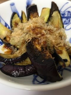 焼き茄子とにんにくのシンプルレシピ☆-レシピのメイン写真