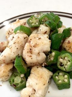 オクラとささみの梅肉炒め-レシピのメイン写真