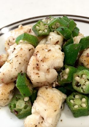 オクラとささみの梅肉炒め-レシピのメイン写真