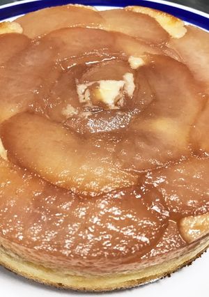 梨の赤ワインコンポートでチーズケーキ-レシピのメイン写真